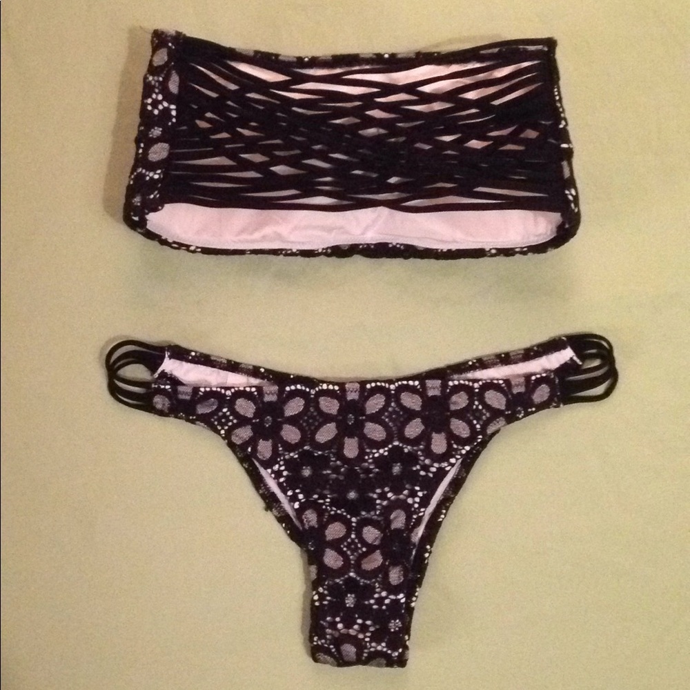 Victoria's Secret Super Strappy Itsy Bikini set